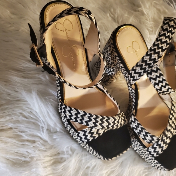 Jessica Simpson Zigzag Black and White Platform Heels Size 10 - Picture 2 of 8